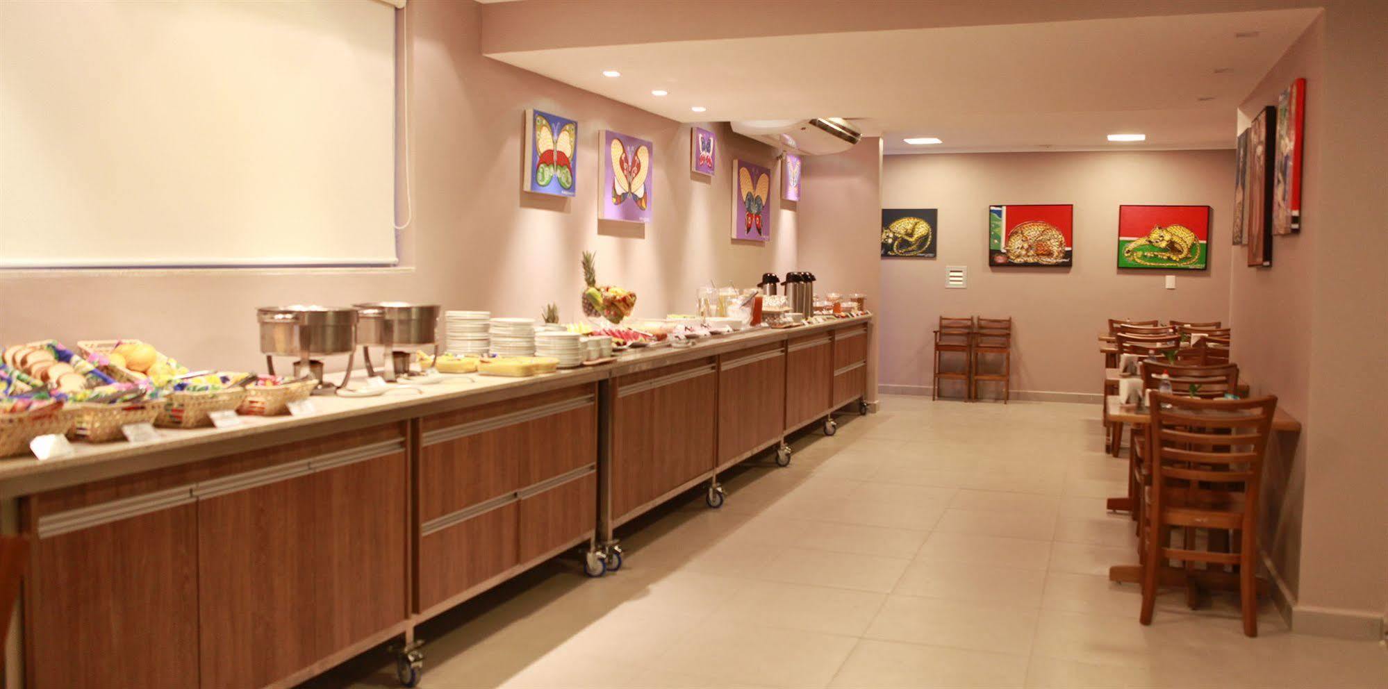 Getullio Hotel Cuiabá Exterior photo